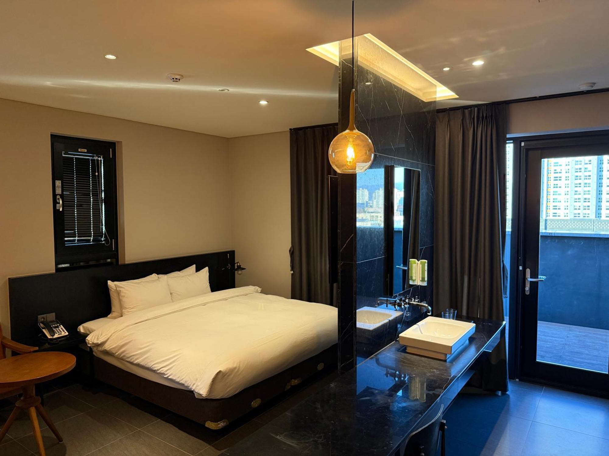 Rivertain Hotel Daegu Dış mekan fotoğraf